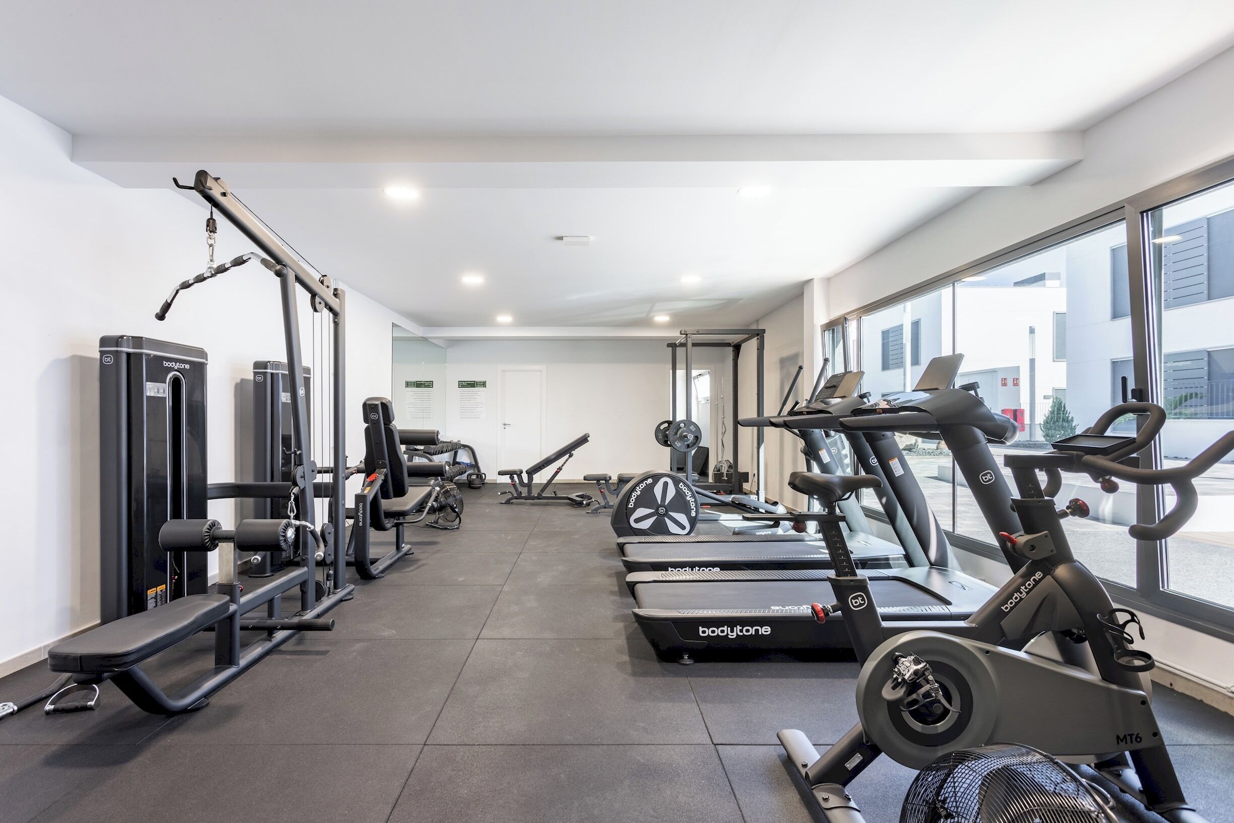 フィットネス設備