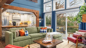 Smart TV, videojuegos, libros y biblioteca musical