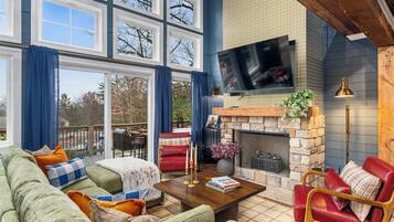 Smart-tv, tv-spel, böcker och ett musikbibliotek