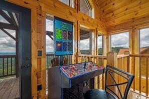 Interior - Near Pigeon Forge, Amazing Mountain Views, w/Hot Tub, Arcade, Pool, (Sevierville)
