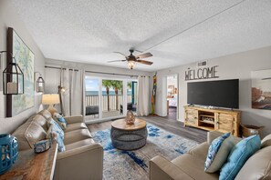 TV - Beachfront Bliss with Gulf Views, Balcony, Heated Pool & More (Indian Shores)