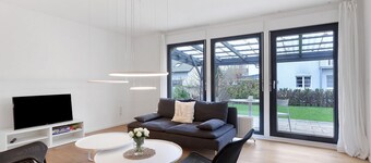 Apartment 'Mergl's' with Private Terrace, Shared Garden and Wi-Fi