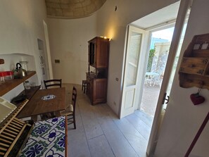 Deluxe Condo | Private kitchen - VILLA FELICITA - OCCIDENTE (Santa Maria di Leuca)