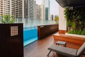 Property grounds - Skyline Stays 1BR Free Parking Near Crown (Southbank)