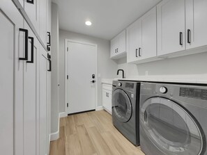 House, Multiple Beds, Pool Access (Beverly Ocotillo Chandler) | Interior - Beverly Ocotillo Chandler (Chandler)