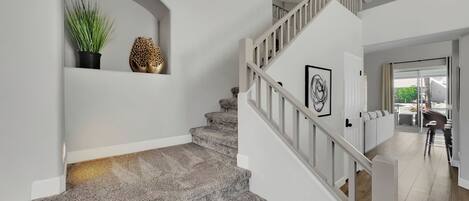 Rumah, Beberapa Tempat Tidur, akses ke kolam renang (Beverly Ocotillo Chandler) | Interior