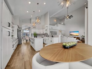 House, Multiple Beds, Pool Access (Beverly Ocotillo Chandler) | Private kitchen - Beverly Ocotillo Chandler (Chandler)