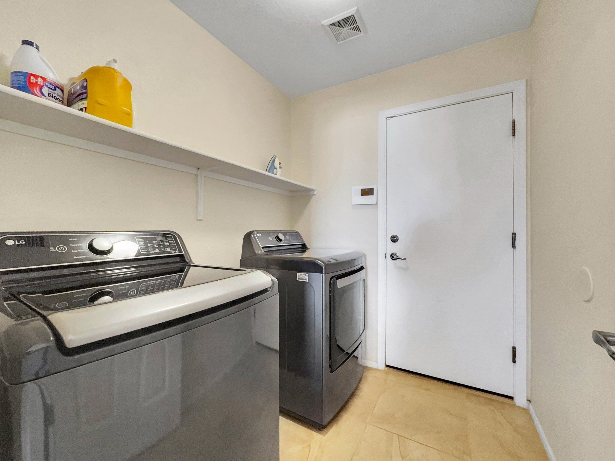 Hus, flere senger, terrasse, hageutsikt (Bustos Maricopa) | Innvendig