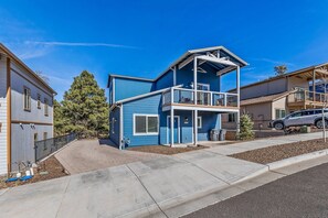 Exterior - Retreat Flagstaff (Flagstaff)
