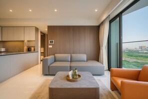 プレミア アパートメント バルコニー シティビュー | デスク、ノートパソコン用作業スペース、WiFi (無料)