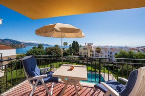 Outdoor dining - Acapulco Apartment 18 by Casasol (Nerja)