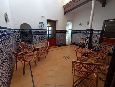 Maison rurale « El Balcón de Montellano » avec piscine privée, terrasse et Wi-Fi