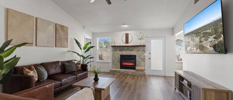 Smart TV, fireplace, video games, ping pong