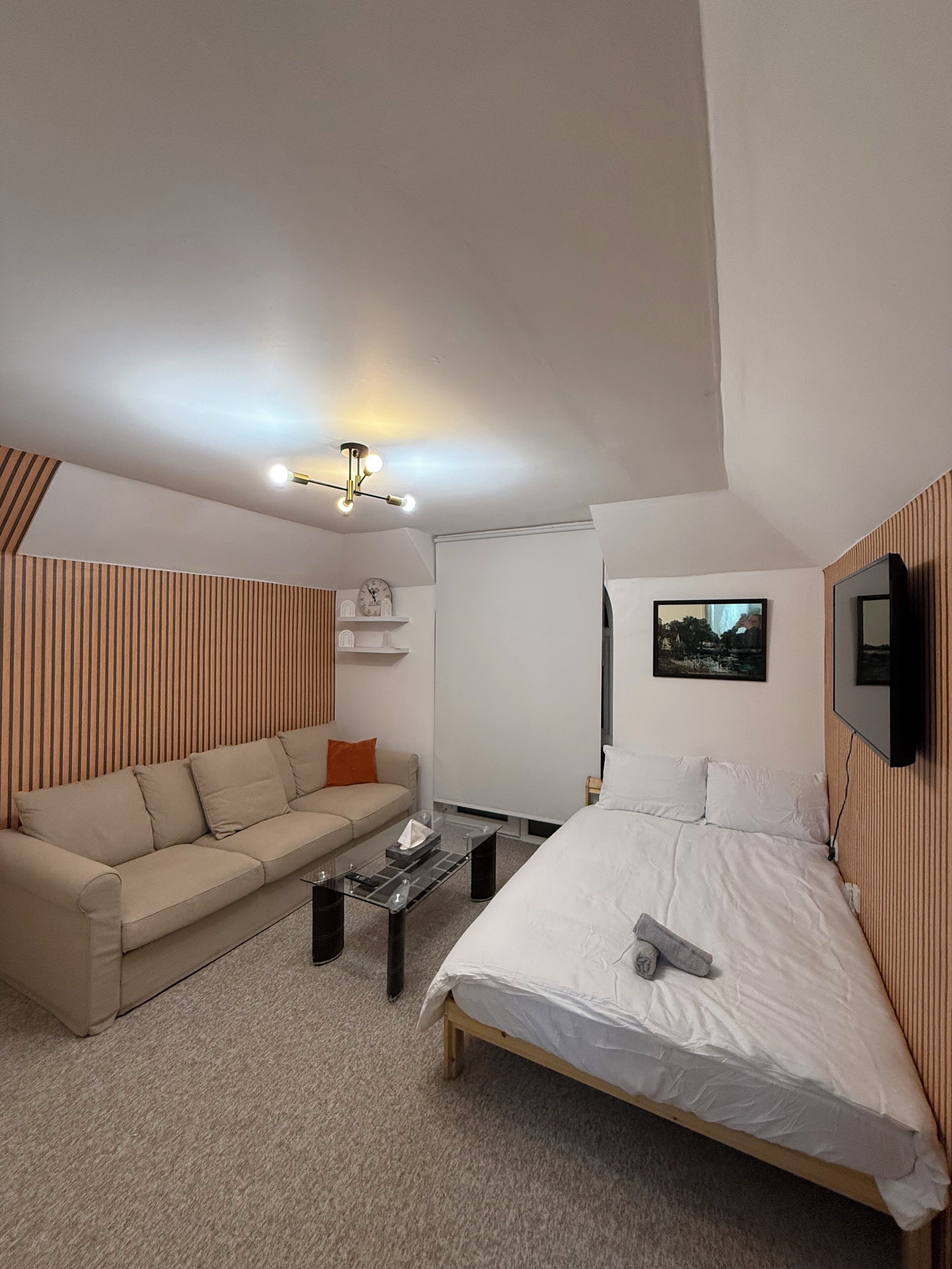 1 bedroom, iron/ironing board, free WiFi, bed sheets