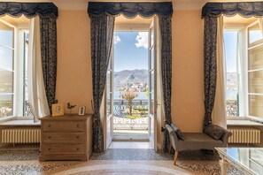 Interior - L'ISOLA Apartment with lake view (Orta San Giulio)