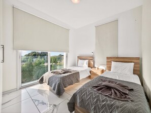 Luokittelematon kuva, 4 kautta 17, painike