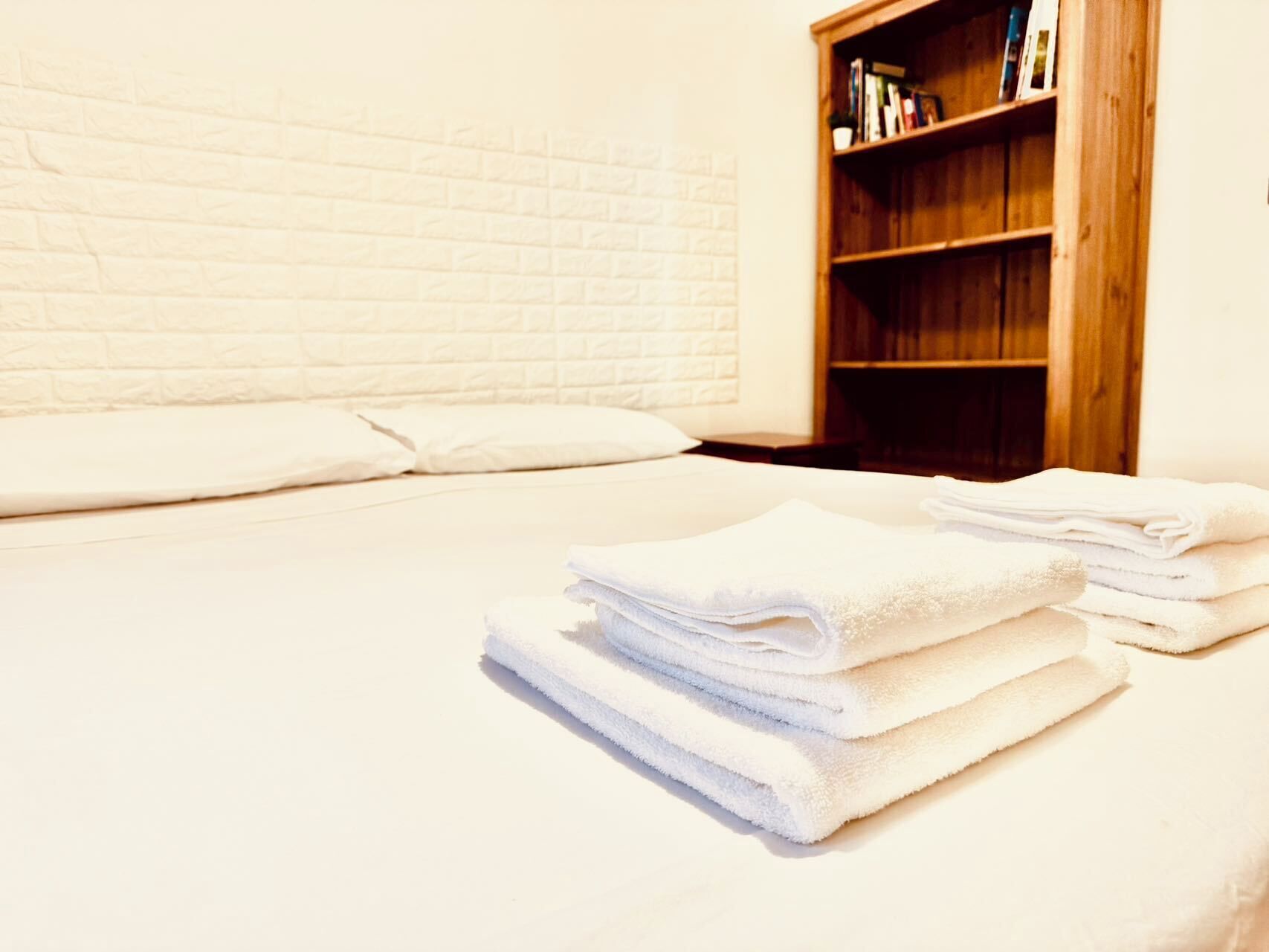 2 slaapkamers, een strijkplank/strijkijzer, wifi, beddengoed