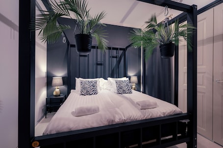 Exclusive Apartment | Blackout drapes, iron/ironing board, free WiFi