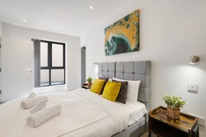 Silitysrauta/-lauta, vauvan matkasänky, ilmainen Wi-Fi, vuodevaatteet