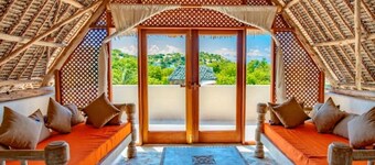 Lamu coastal villa near beach, private pool - 2353