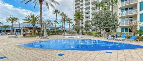 Piscine couverte, piscine extérieure