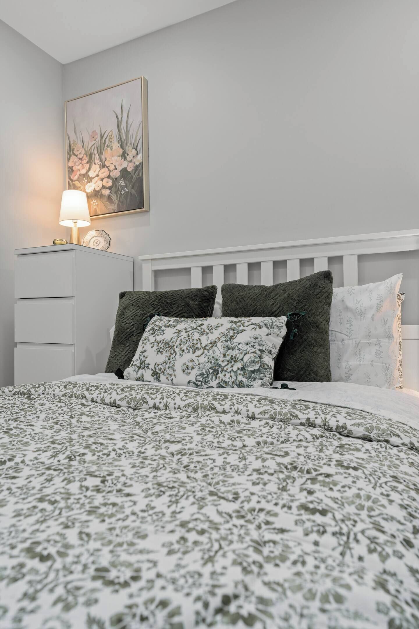 Bügeleisen/Bügelbrett, kostenloses WLAN, Bettwäsche