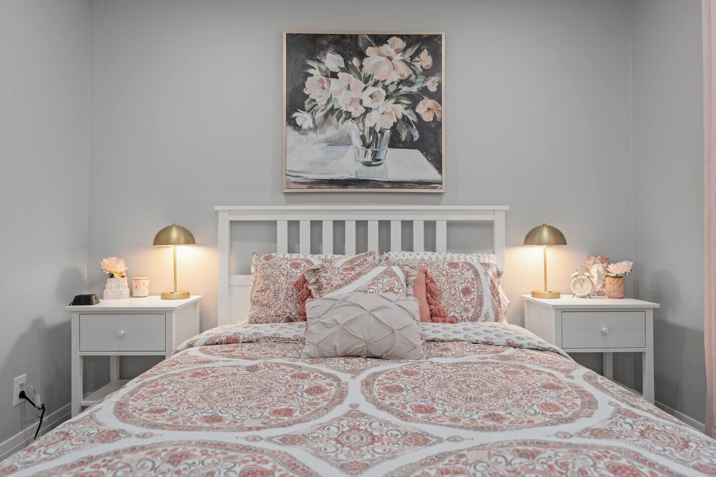 Fer et planche à repasser, accès au Wi-Fi (inclus), literie fournie