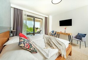 WiFi, bed sheets - Comfort Double Room with Terrace Room #3 (Rakovica)