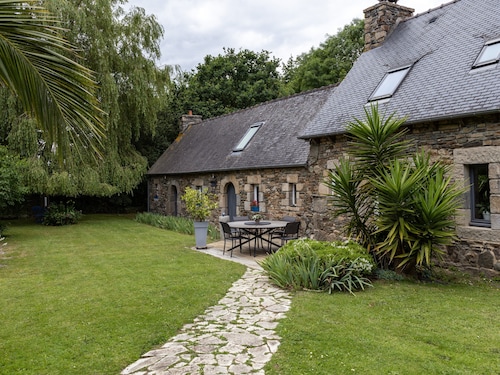 Maison d’hôtes « Chambre Ailleurs » avec terrasse partagée, jardin partagé et Wi-Fi
