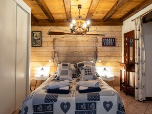 WiFi, bed sheets - Guesthouse 'Chambre Marine' with Shared Terrace, Garden and Wi-Fi (Lannion)