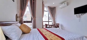 Panoramic Double Room | Desk, iron/ironing board, free WiFi - Trung Hieu Hotel (Vung Tau)