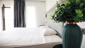 Tallelokero huoneessa, ilmainen Wi-Fi