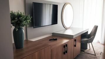 ตู้นิรภัยในห้องพัก, Wi-Fi ฟรี