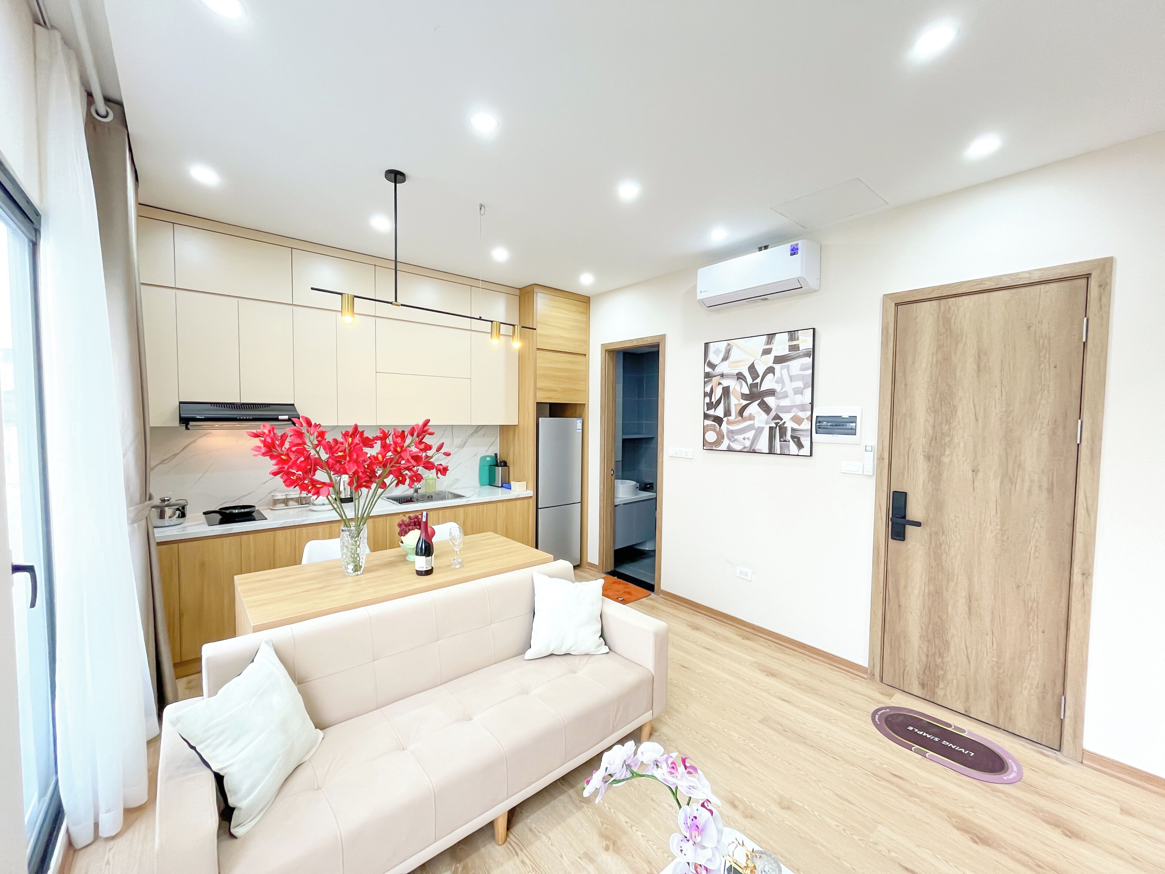 Basic Double Room, Balcony, City View | Desk, iron/ironing board, free WiFi