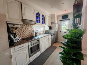 Private kitchen - Arrábida Villa (Azeitão)