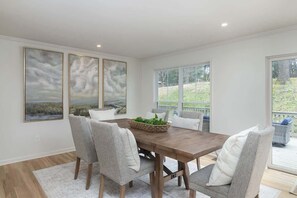 Dining - Colonial Cottage (Oxford)