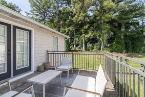 Terrace/patio - Your Game Day Retreat - Beautiful Upstairs Condo! (Oxford)