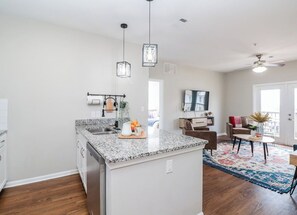 Interior - 20 Mile View/3 Bed 2 Bath Condo! (Oxford)