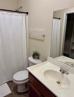 Hair dryer, towels - The Grove Loft in Oxford (Oxford)