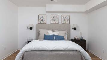 3 bedrooms, iron/ironing board, free WiFi, bed sheets