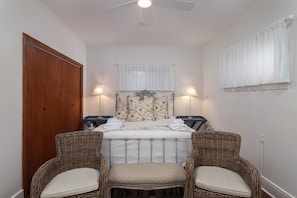 熨斗/熨衣板、免费 WiFi、床单