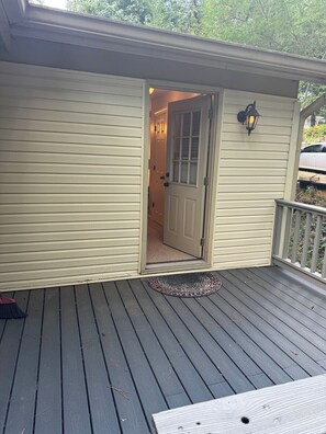 Exterior detail - The Little Haven in Oxford (Oxford)