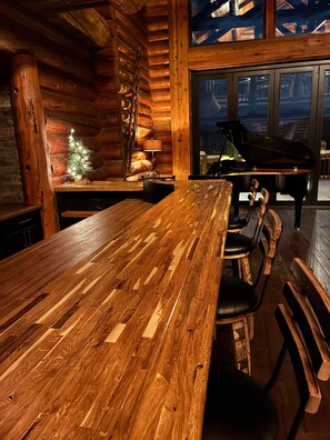 Dining - 6BD/6.5 BA - Sleeps 12 - Amazing Views! (Oak Creek)