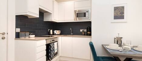 Fridge, microwave, dishwasher, toaster