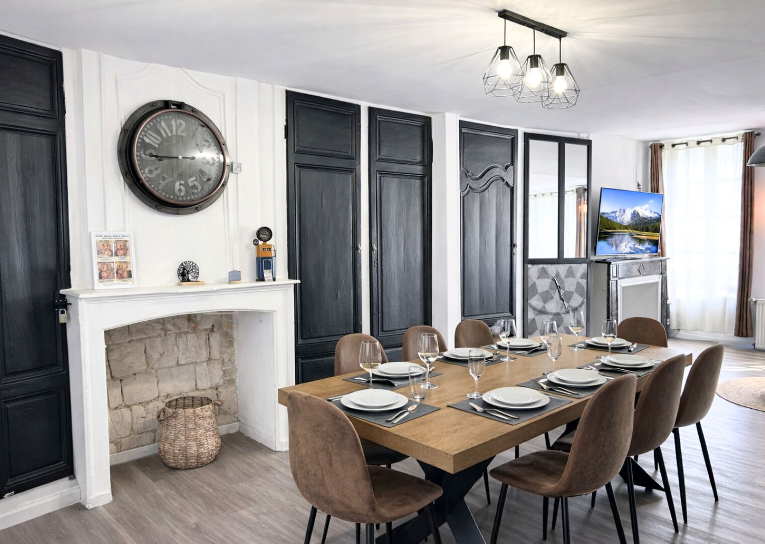 Family Apartment, 3 Bedrooms, Kitchen | Private kitchen