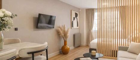 Télévision, espaces bureaux