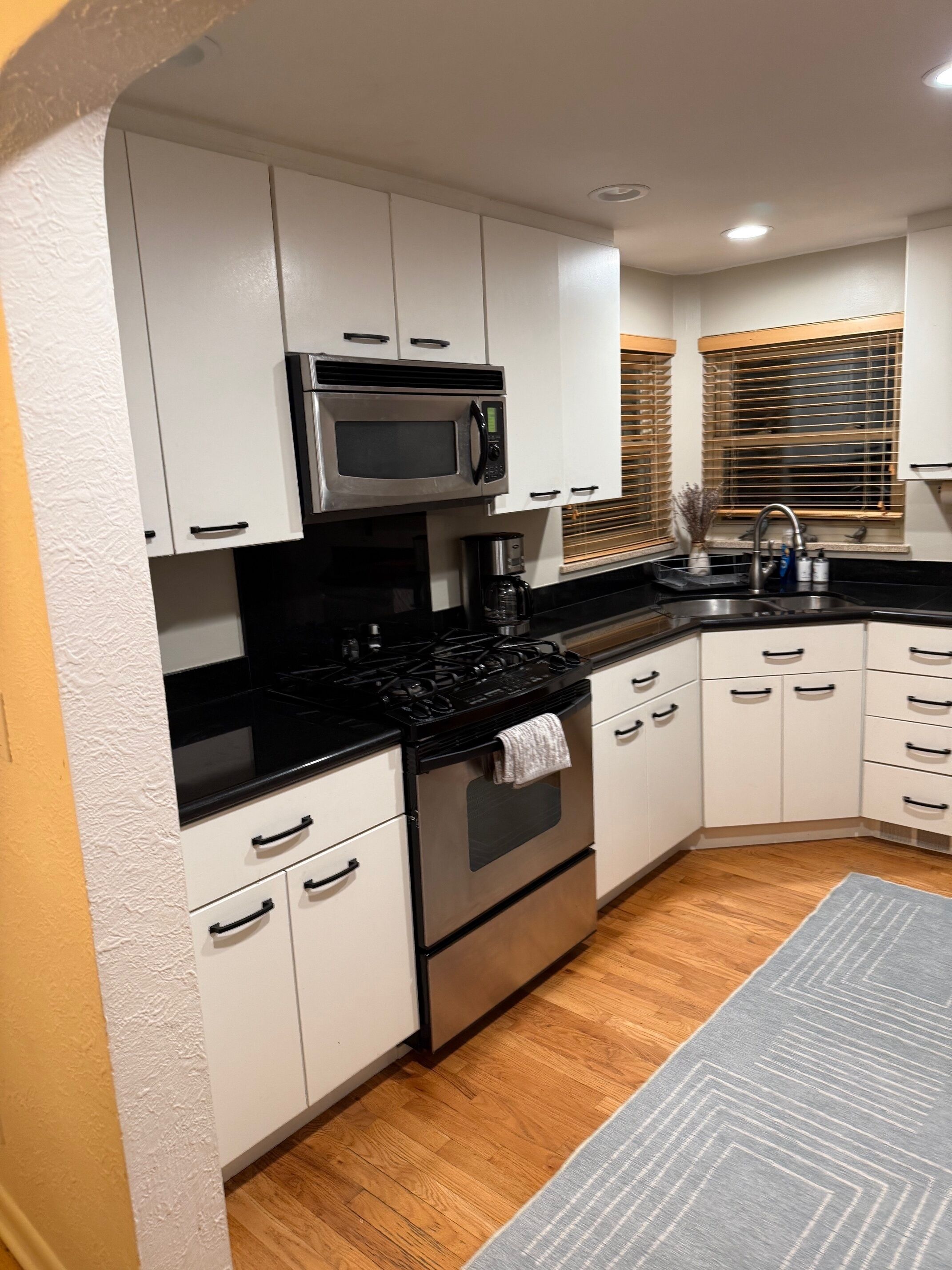 Microwave, oven, stovetop, dishwasher