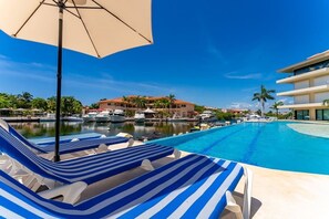 Pool - Luxe Marinafront Apartment w/ Pool & Hammock (Puerto Aventuras)