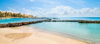 Ocean&MarinaViews〰️3Bedrooms〰️+100WIFI〰️Pool