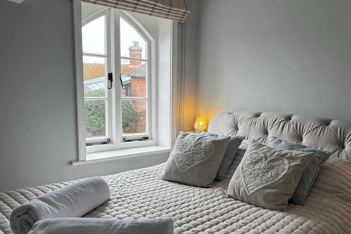 Suite, 2 habitaciones, para no fumadores | Tabla de planchar con plancha y wifi gratis